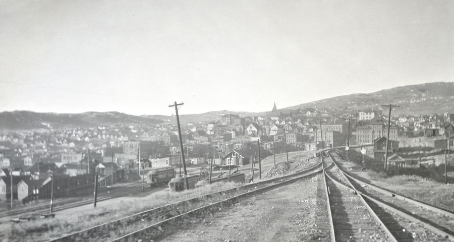View towards Mary McKinney Mine in Anaconda, along the M.T. tracks