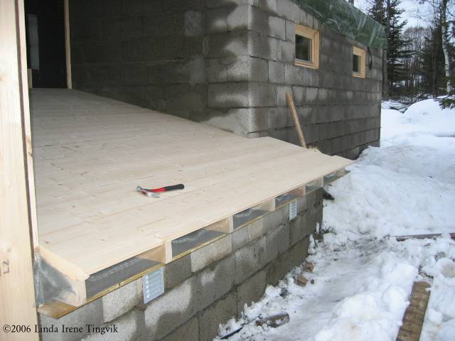 Click to see big picture (640x480 pixels; 43 KB)