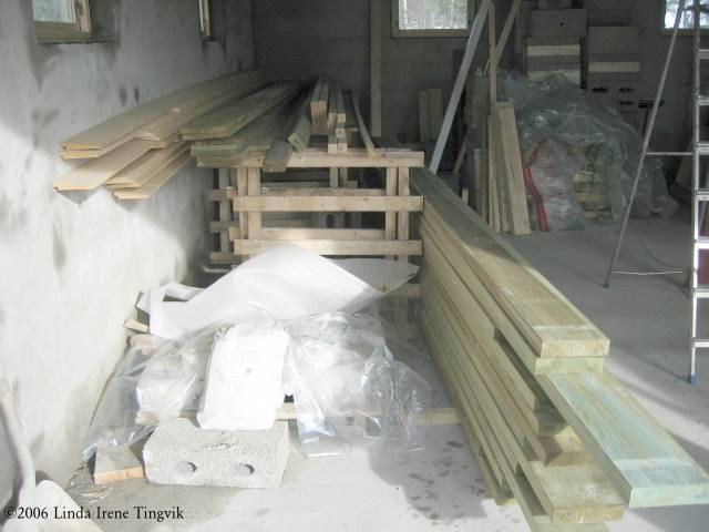 Click to see big picture (640x480 pixels; 40 KB)