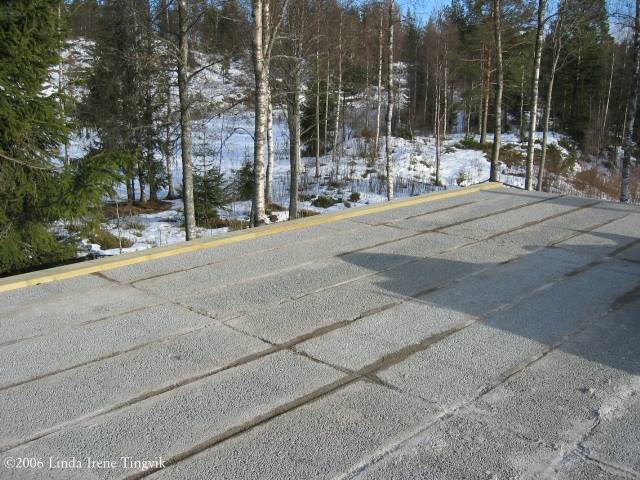 Click to see big picture (640x480 pixels; 74 KB)