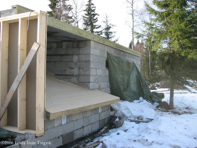 Click to see big picture (640x480 pixels; 57 KB)