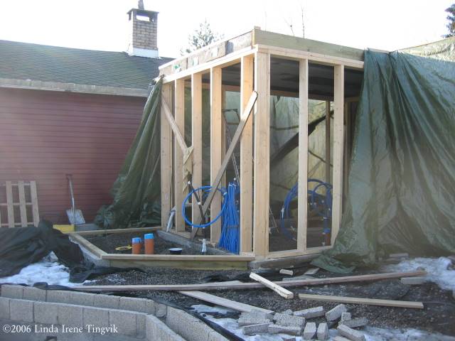 Click to see big picture (640x480 pixels; 50 KB)