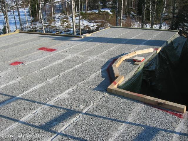 Click to see big picture (640x480 pixels; 79 KB)