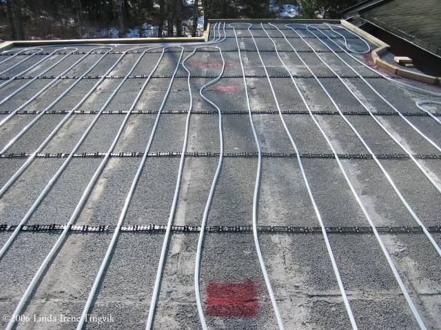 Click to see big picture (640x480 pixels; 83 KB)